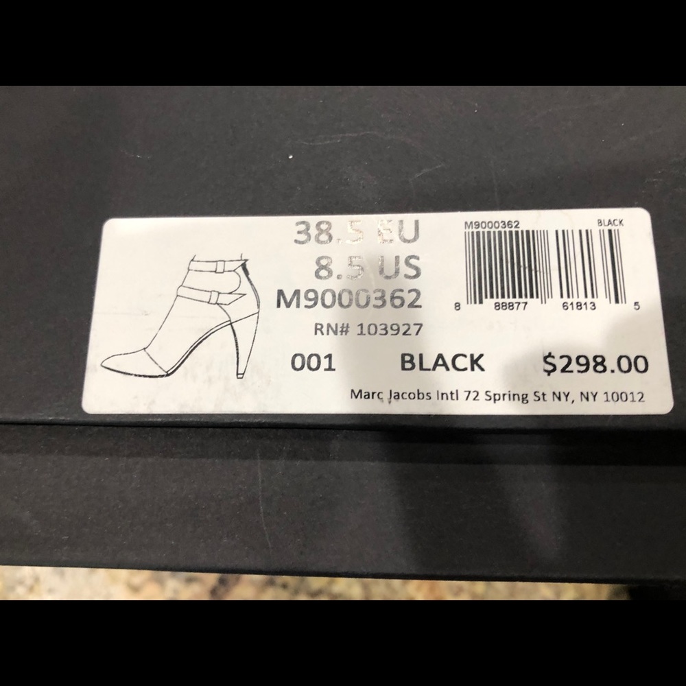 Marc Jacob patent strap heels 8.5 - Picture 7 of 7